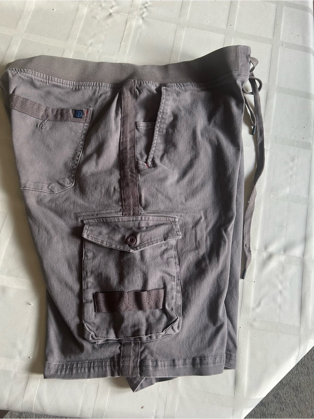 Men's Gray Cargo Drawstring Shorts